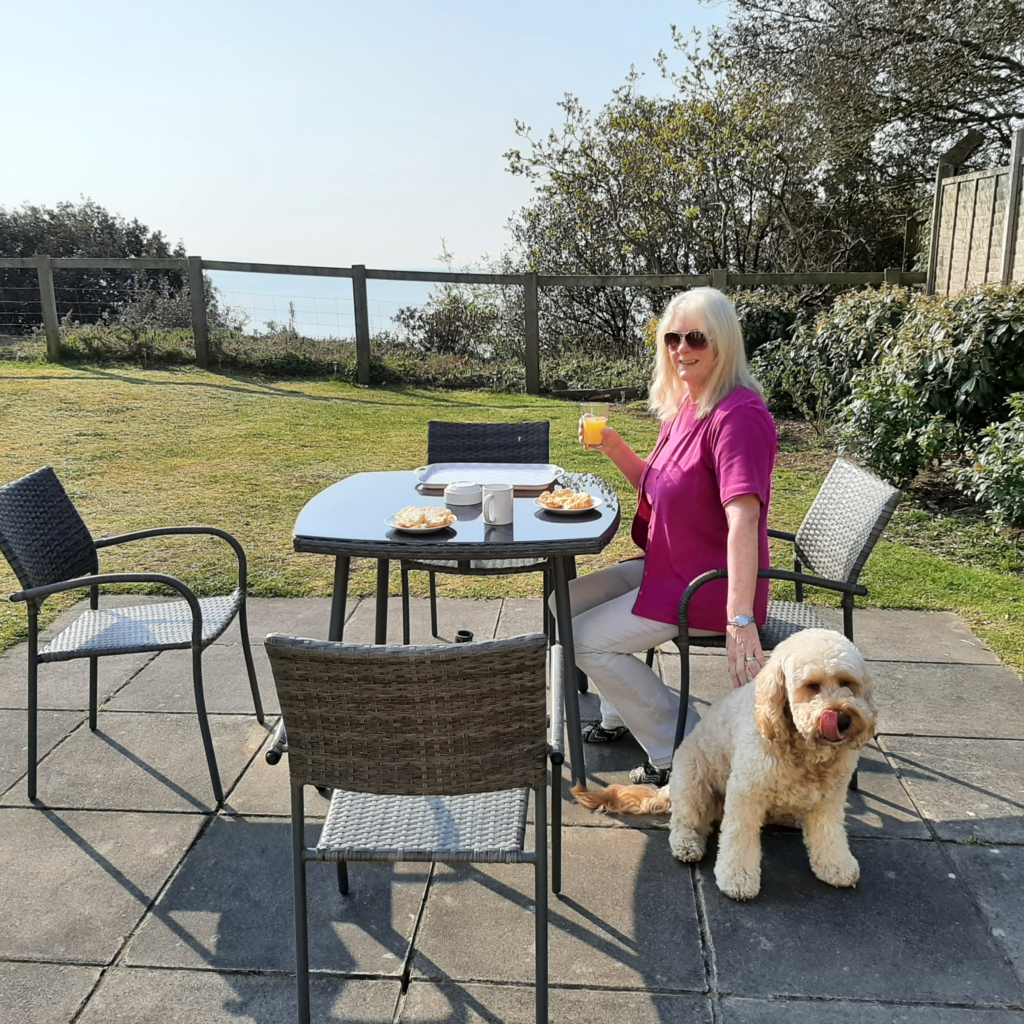 Breakfast at Steamer Point Lodge