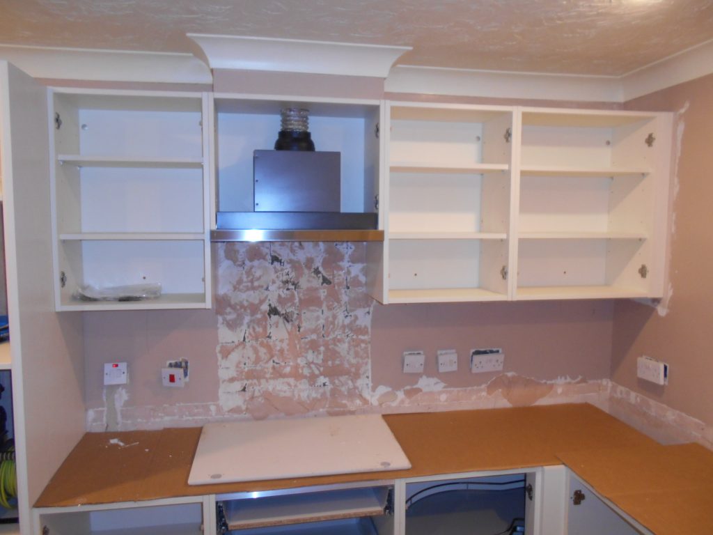 Keith Holder Kitchens Extractor Fan fitted