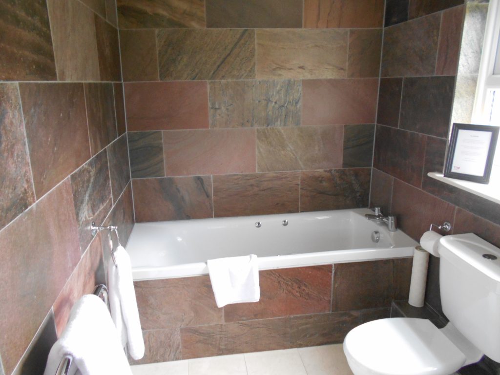 Talland Bay Hotel The Bennett Bathroom